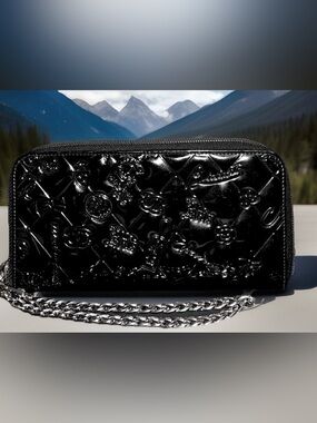 Chanel Maltase Lucky Symbols Patent Leather Zip Around Wallet Dust Bag